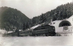 Dateiname=1979c_Bahnhof.JPG
Dateigröße=124KB
Abmessungen: 819x528
hinzugefügt am: 15. Dezember 2009 1979c_Bahnhof.JPG
